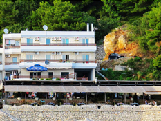 konoba-galija-apartmani-sutomore-01