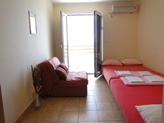 konoba-galija-apartmani-sutomore-05
