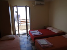 konoba-galija-apartmani-sutomore-12